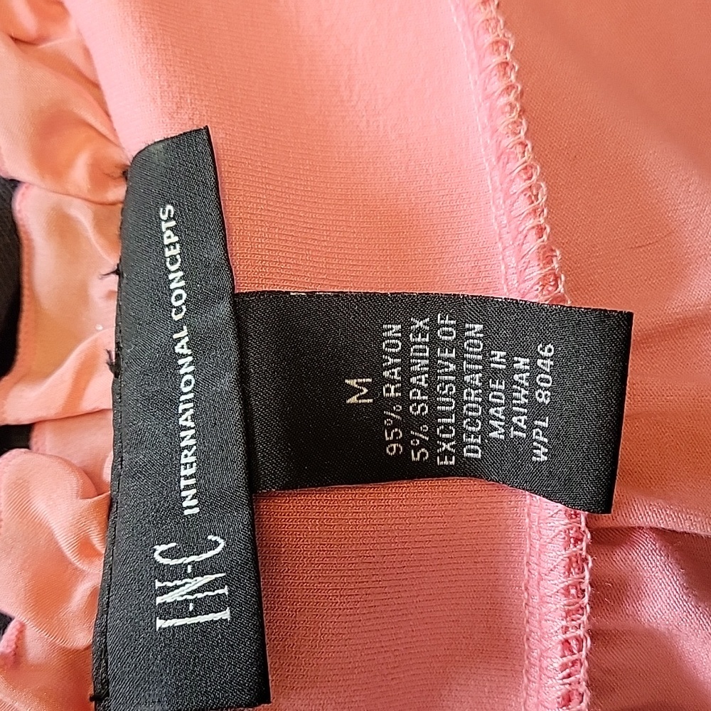 Pink top - Picture 3 of 3